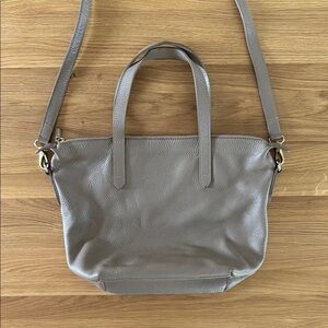 Cuyana Leather Purse in Stone